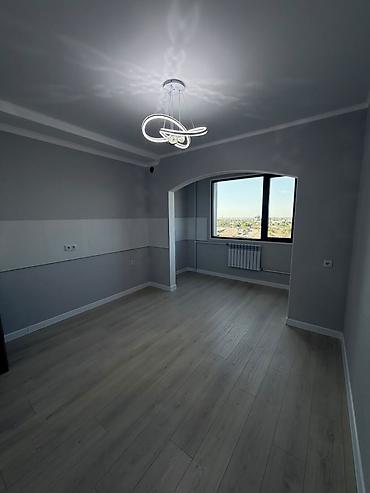 Продажа квартир: 1 комната, 50 м², Пишпек Элитка, 6 этаж, Свежий ремонт — 4