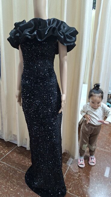 Вечерние платья: Вечернее платье, Русалка, Длинная модель, Без рукавов, Шлейф, M — 11