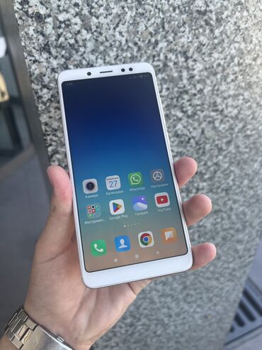 телефоны для игры: Xiaomi, Redmi Note 5, Б/у, 32 ГБ, цвет - Белый, 2 SIM