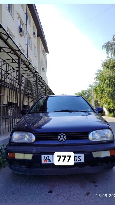 гольф 3 1992: Volkswagen Golf: 1994 г., 1.6 л, Механика, Бензин, Седан