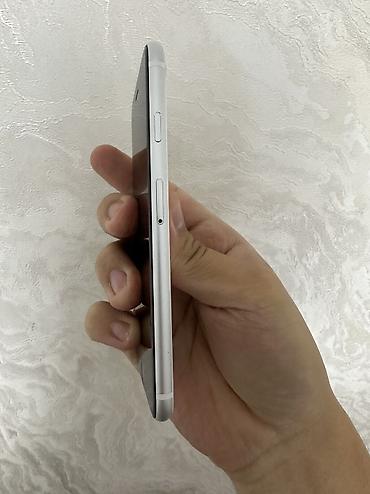 apple ipad 8: IPhone SE 2022, 256 GB, White Titanium, Face ID, Simsiz şarj, Zəmanət — 8