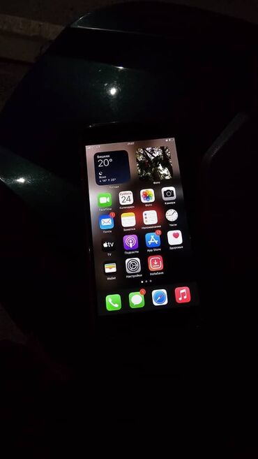 самсун а 20: IPhone 8 Plus, Б/у, 64 ГБ, Красный, Кабель, 100 %