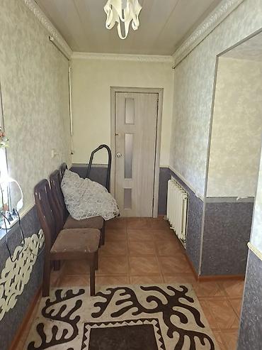 Продажа коттеджей и домов: Продаем дом. участок 5,5. красная книга. Угол Буденного и Фрунзе. 3 — 6