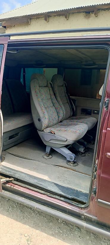 a 160 mercedes: Mercedes-Benz Vito: 2.3 l | 1998 il Van/Minivan — 3