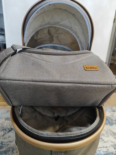 Gəzinti arabaları: Klassik gəzinti arabası, Kidilo, İşlənmiş, Yaş: 30 ay, Ünvandan götürmə, Pulsuz çatdırılma, Ödənişli çatdırılma — 1