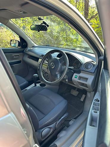 min seo: Mazda Demio: 2003 г., 1.5 л, Автомат, Бензин, Хэтчбэк — 6