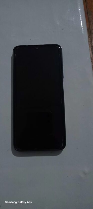qabyuyan masin sederek: Redmi T9 64Gb 4+1 satılır 120 manat endirim olunacaq Telefon