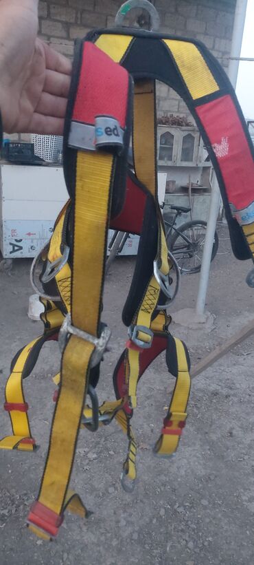 Təhlükəsizlik kəmərləri və tıxaclar: Tam bədən təhlükəsizlik kəməri – Eksed - Növ: tam bədən üçün düşmədən — 11