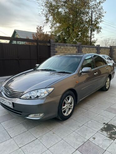 трактор 1221 2: Toyota Camry: 2001 г., 2.4 л, Автомат, Бензин, Седан