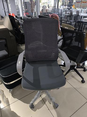 Офис креслолор, Жаңы, Дөңгөлөктүү, түсү - Боз