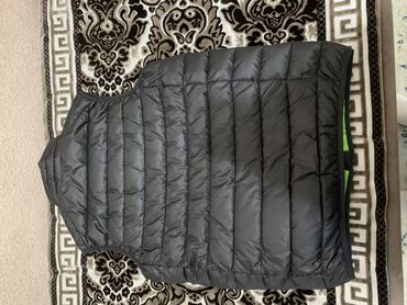 shapku firmennuju adidas: Куртка цвет - Черный