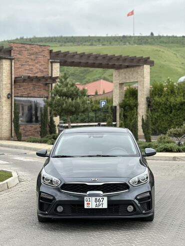 Kia: Kia Forte: 2019 г., 2 л, Вариатор, Бензин, Седан