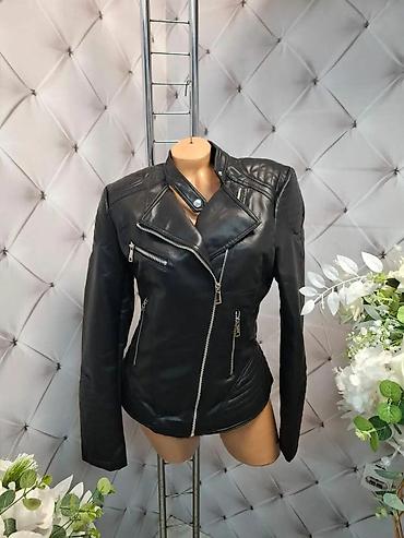 kožna suknja: Ženska moto kožna jakna – crna - Materijal: glatka eko koža - Kroj — 2