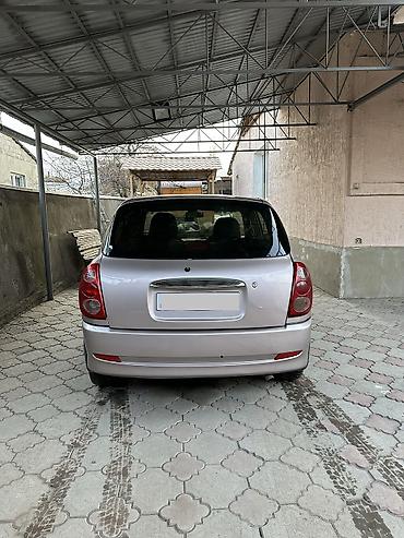 Toyota Duet: 2002 г., 1 л, Автомат, Бензин, Хетчбек — 4