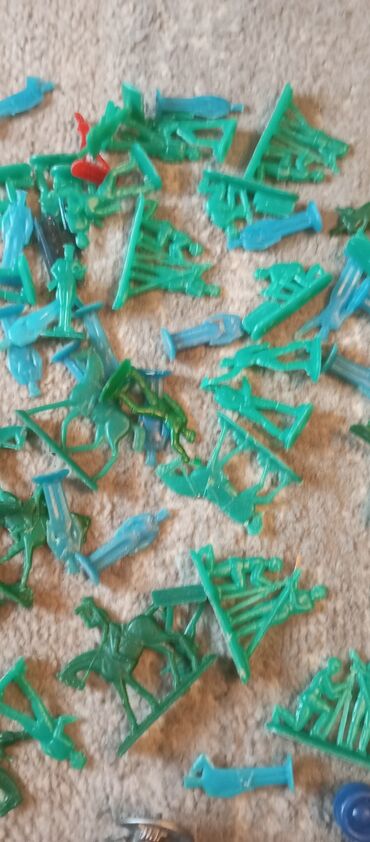 Игрушки: Сделанные в СССР раритет Набор пластиковых солдатиков и военной — 2