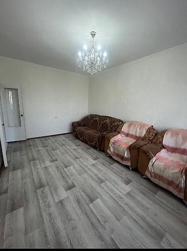 исанова боконбаева 1 ком кв: 1 комната, 35 м², Кок-Жар мкр 105 серия, 4 этаж, Свежий ремонт — 1