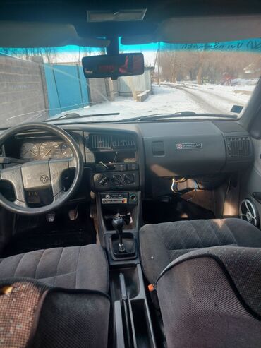 работа в беловодске официант: Volkswagen Passat: 1.8 л | 1989 г. | Седан