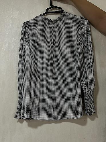 Şəxsi əşyalar: ZARA Woman bluzası - Ölçü: Mehsul Oversizedir S razmer - Rəng və — 1