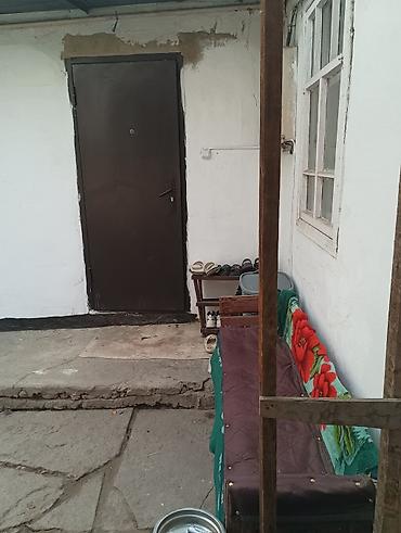 Продажа полдома: Продается пол дома в село пригородный. В доме зал, две спальни — 4