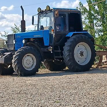 Traktorlar: Belarus 1221 traktor - Marka/model: Belarus 1221 (kabinəli) - Güc — 6