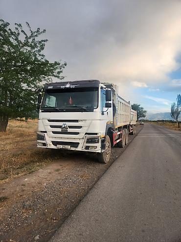 Мини-думпер: Самосвал HOWO (Sinotruk) 6x4 - Модель: HOWO, кабина с высокой крышей — 6