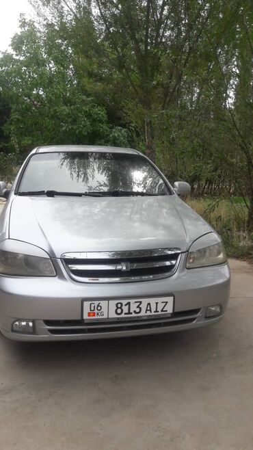 машина: Chevrolet Lacetti: 2004 г., 1.6 л, Механика, Бензин, Седан