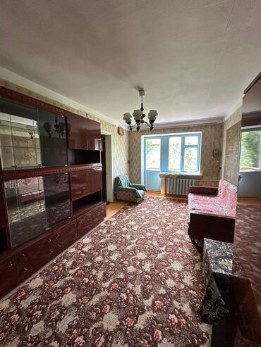 1 комнатная квартира бишкек продажа: 2 комнаты, 42 м², Хрущевка, 4 этаж, Старый ремонт