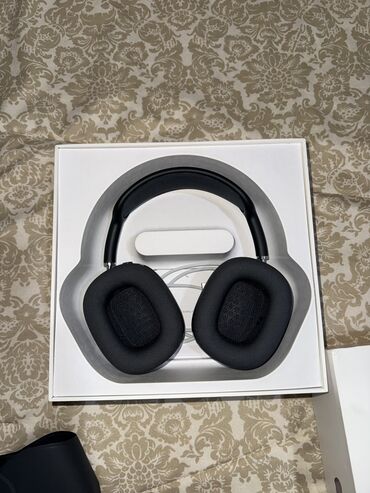 беспроводные накладные наушники для бега: AirPods max