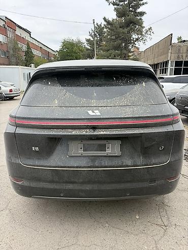 byd e6: Lixiang L7: 2025 г. — 8