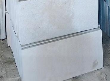 Dekorativ daşlar: Açıq bej rəngli daş plitələr hər növ tikinti və təmir işləri üçün — 16