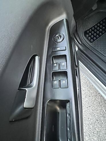 qadin masinlari ucuz qiymete: Kia Ceed: 1.6 l | 2008 il Universal — 6