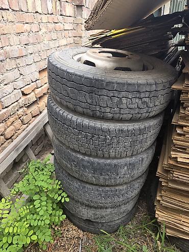 295 80: Комплект автомобильных шин Bridgestone с металлическими штампованными — 1