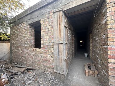 Магазины: Продаю Магазин 500 м², Без ремонта, Отдельный вход, 1 этаж — 6