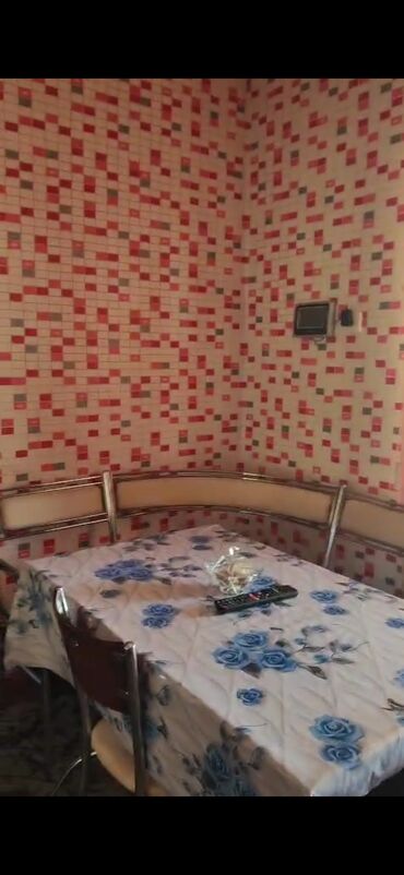 Həyət evləri və villaların satışı: 4 otaqlı, 220 kv. m, Kredit yoxdur, Orta təmir — 9