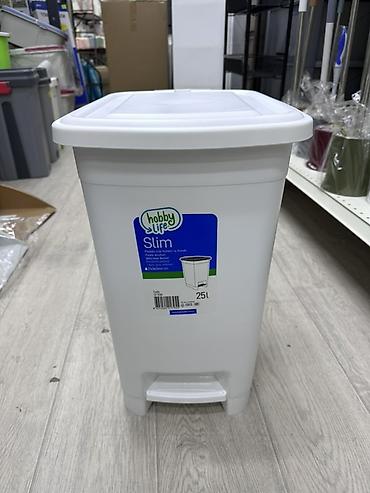 Мусорное ведро Hobby Life Slim 25 л с педальным механизмом - Объем at lalafo.kg Мусорное ведро Hobby Life Slim 25 л с педальным механизмом - Объем