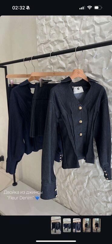 спортивный костюм производство: Двойка из денима “Fleur Denim” - Состав: плотный тёмно‑синий джинс. -