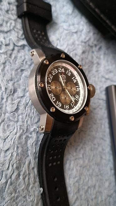 Ručni satovi: Sportski muški ručni sat sa hronografom i tahimetrom - Kućište — 2