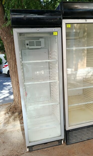 Soyuducular: Soyuducu super işləyir 3ay zemanetle satilir çeşid çoxdur gelib baxa