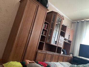 изготовление встроенных шкафов купе на заказ: Гарнитур для зала, Дерево