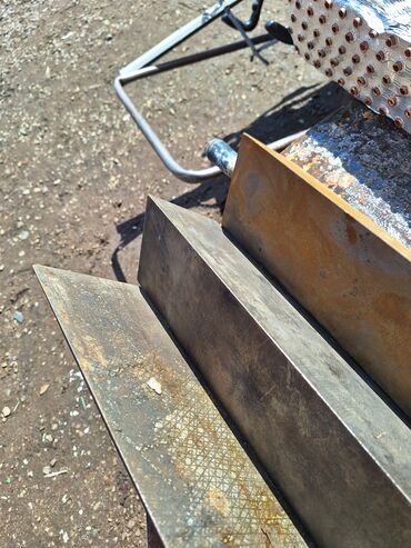 Тиски: . редуктор алюминиевый. автомат рубильник на 630 ампер at lalafo.kg — 3 Тиски: . редуктор алюминиевый. автомат рубильник на 630 ампер — 3