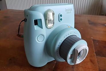 Фотоаппараты: Камера моментальной печати Fujifilm Instax Mini 9 позволяет делать — 12