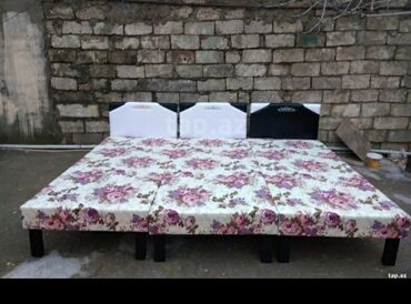 Çarpayılar: Kravat hazırı var rəng seçimi var bir nəfərlik 60 manat iki nəfərlik — 5