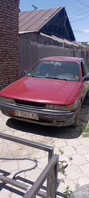 зарятка авто: Mitsubishi Galant: 1989 г., 1.8 л, Механика, Бензин, Седан