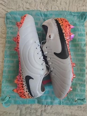 Футбольные бутсы Nike Tiempo Legend (FG) - Тип: бутсы для игры на