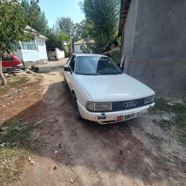 москва авто: Audi 80: 1990 г., 1.8 л, Механика, Бензин, Седан