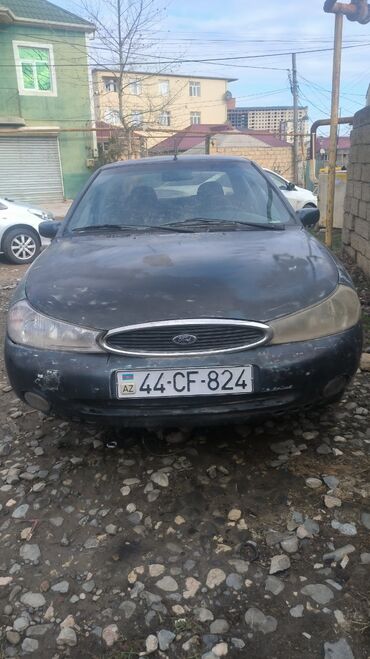 Ford: Ford Mondeo: 2 л | 1998 г. | 466143 км
