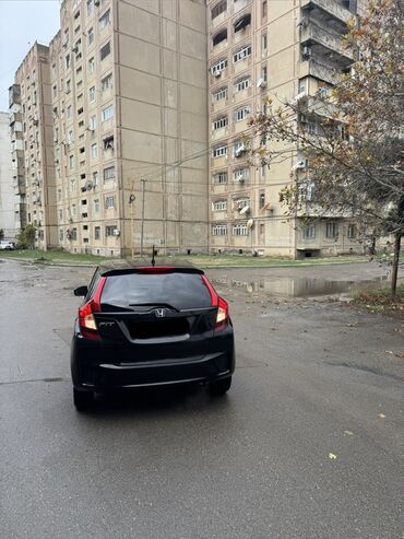 Honda: Honda Fit (Jazz) – şəhər üçün ideal, qənaətcil hetçbek. Texniki və — 11