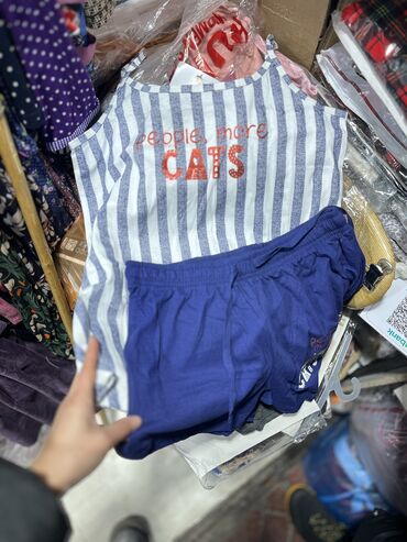 Пижамы: У вас только с длинными? Нет) У нас есть и пижамы с шортами на любой — 7