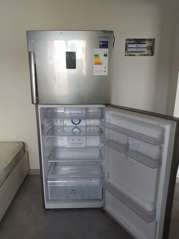 витринный холодильник для мясо: Муздаткыч Samsung, Колдонулган, Эки камералуу, 60 * 160 * 60