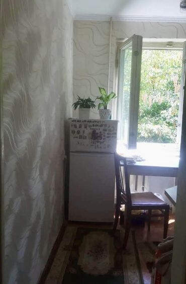 Продажа квартир: 1 комната, 33 м², 104 серия, 3 этаж, Старый ремонт